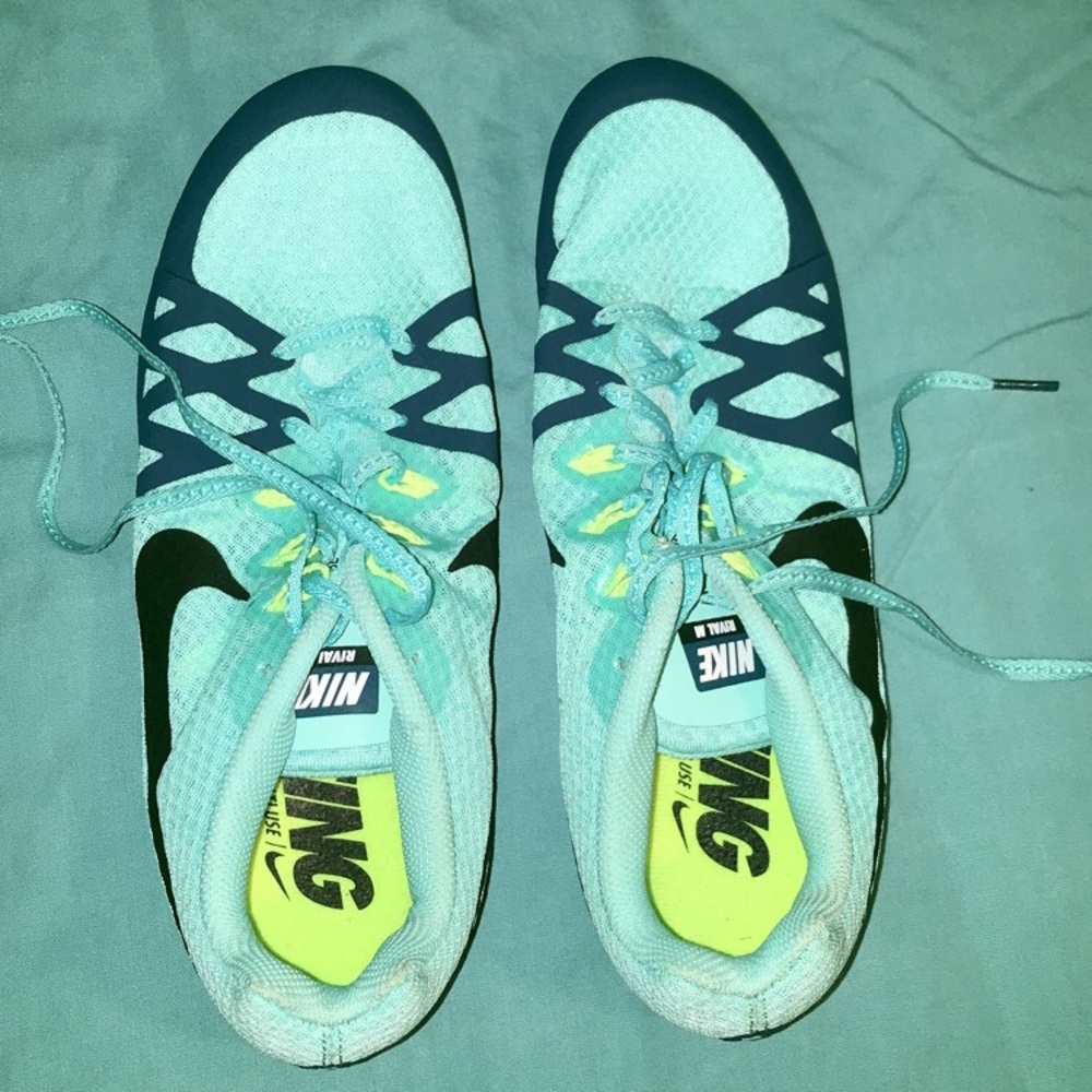 Nike Track Spikes - Mid Distance 🏃🏽‍♀️